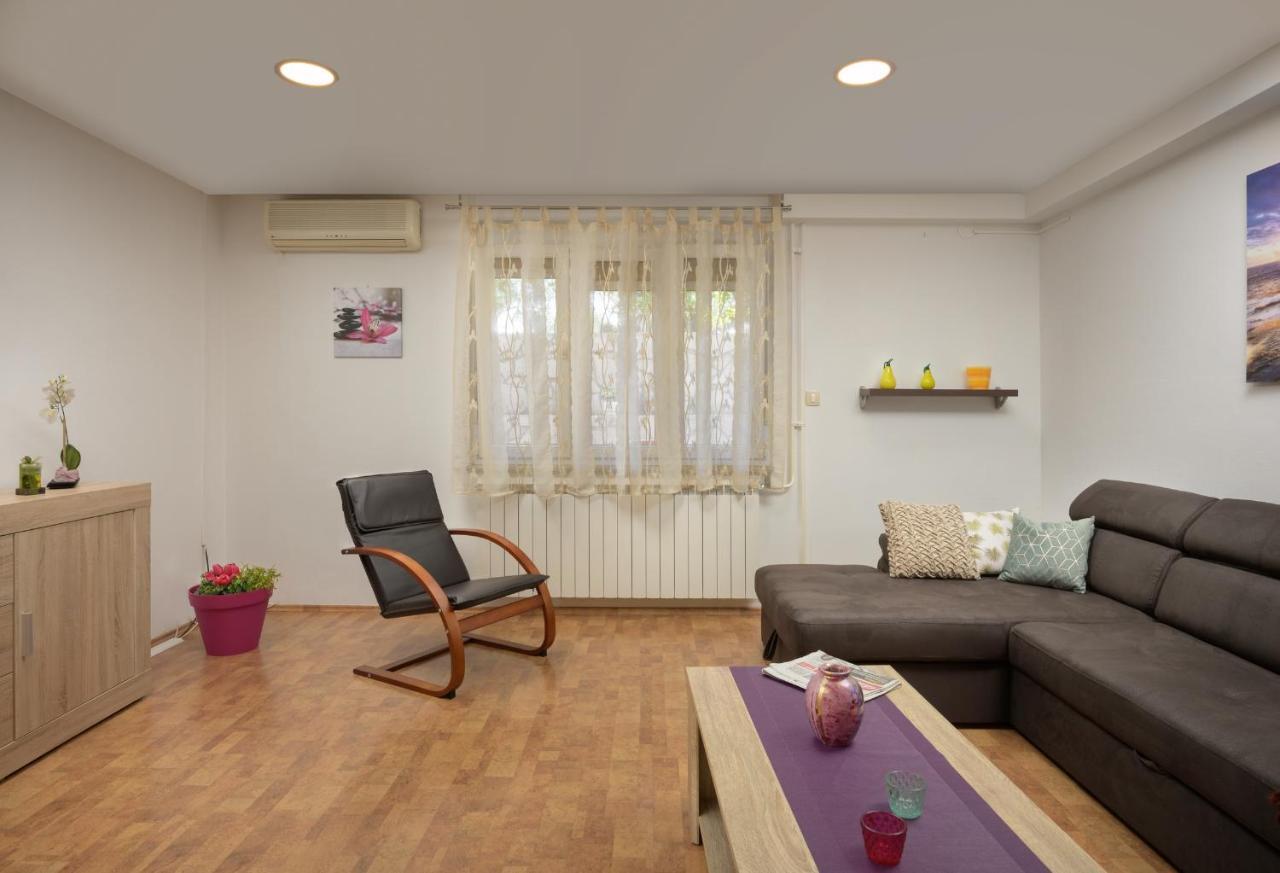 Apartment Tea Pula Exteriér fotografie